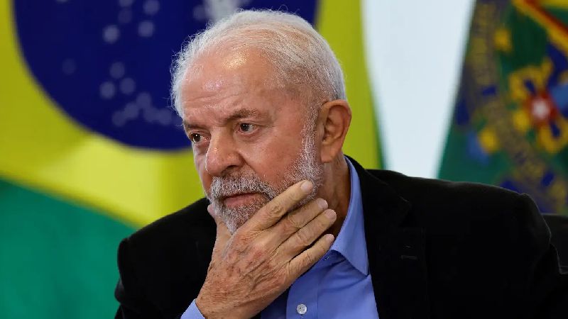 Lula Lamenta Decisão do Copom