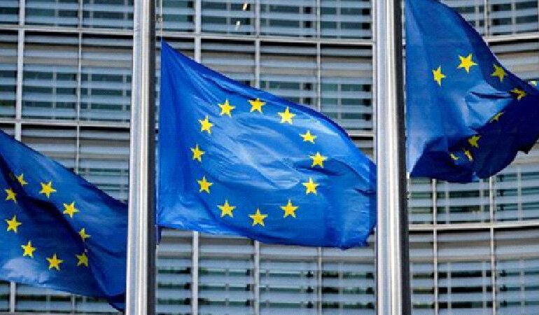 União Europeia impõe sanções a Rússia