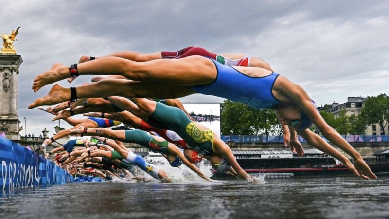 Atleta Contaminada Tira Bélgica do Triatlo Misto