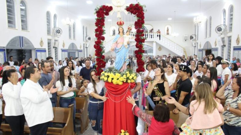 Hoje Segunda-feira (07) é o Dia de Nossa Senhora do Rosário