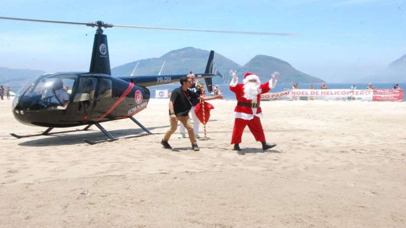 Papai Noel vai chegar de helicóptero em praia de Niterói