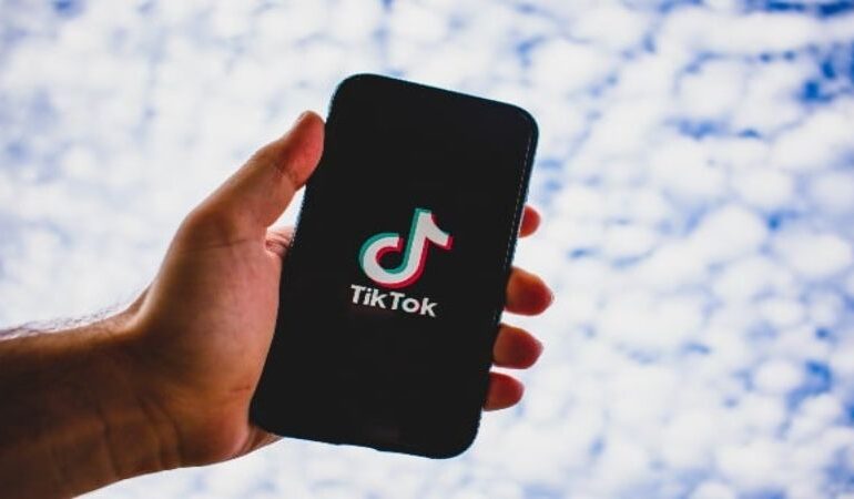 Tik Tok, um Malvado Favorito do Povo Americano?