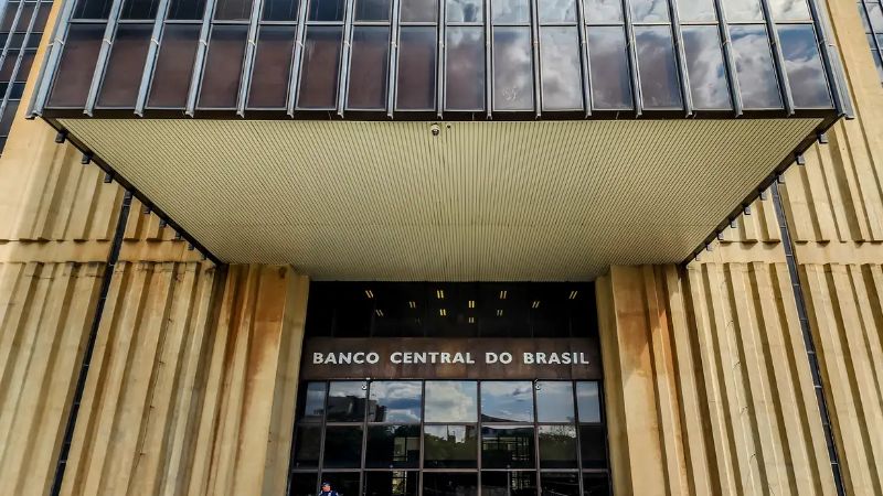 Copom eleva juros básicos da economia para 13,25%