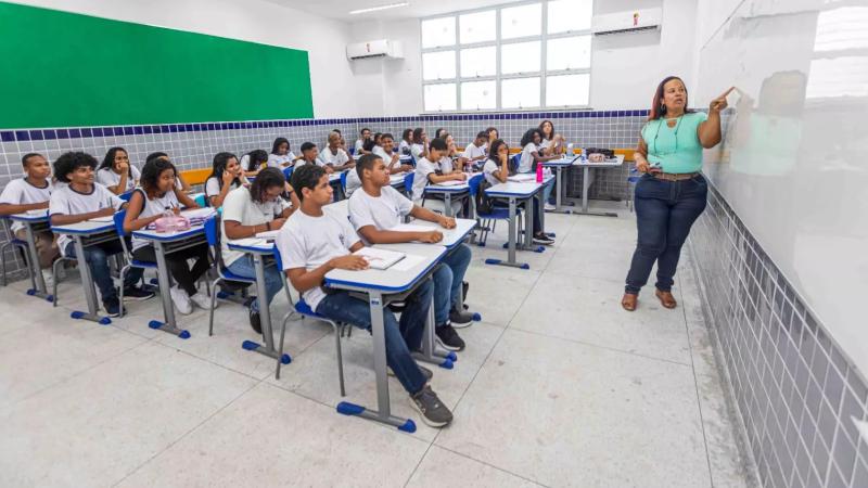 Rio de Janeiro aumenta matrículas em tempo integral