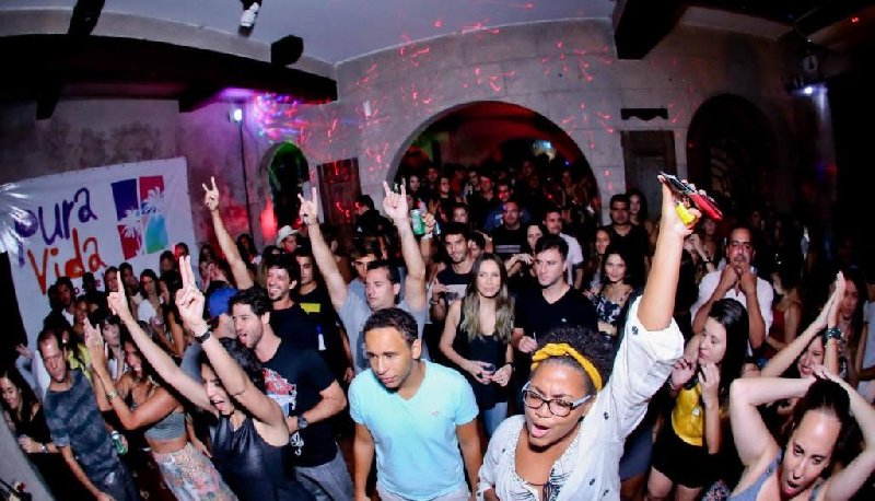 Sábado 26, Hostel em casarão centenário celebra 14 anos