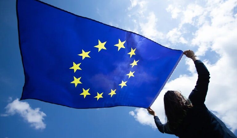 Jovens europeus sustentam a democracia