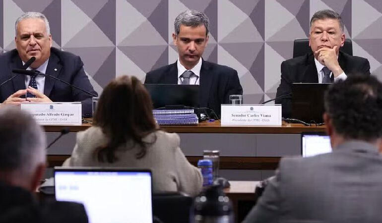 Mais de 200 indiciamentos na CPMI do INSS