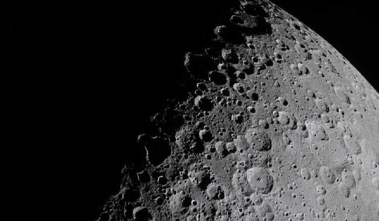 Artemis reentra hoje em chamas na Terra e com escudo à prova