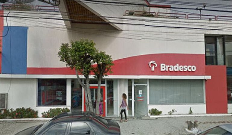 Banco Bradesco perde valor ao ferir o consumidor