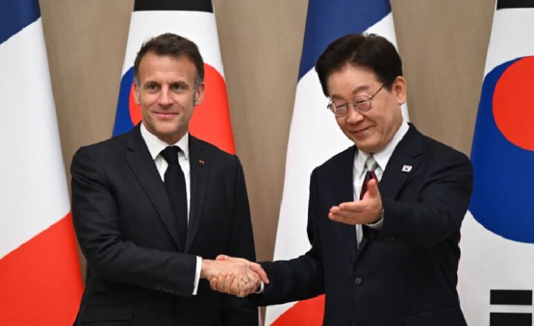 França e Coreia do Sul vão trabalhar juntas para reabrir o Estreito de Ormuz